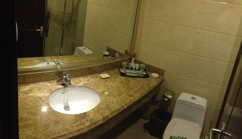 Gan Jin Hotel Tianjin Exterior foto